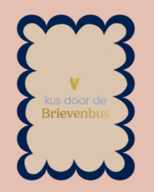 Kus door de brievenbus | A6